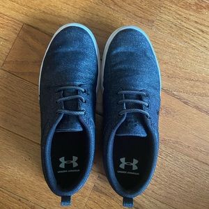 Boys Under Armour shoes